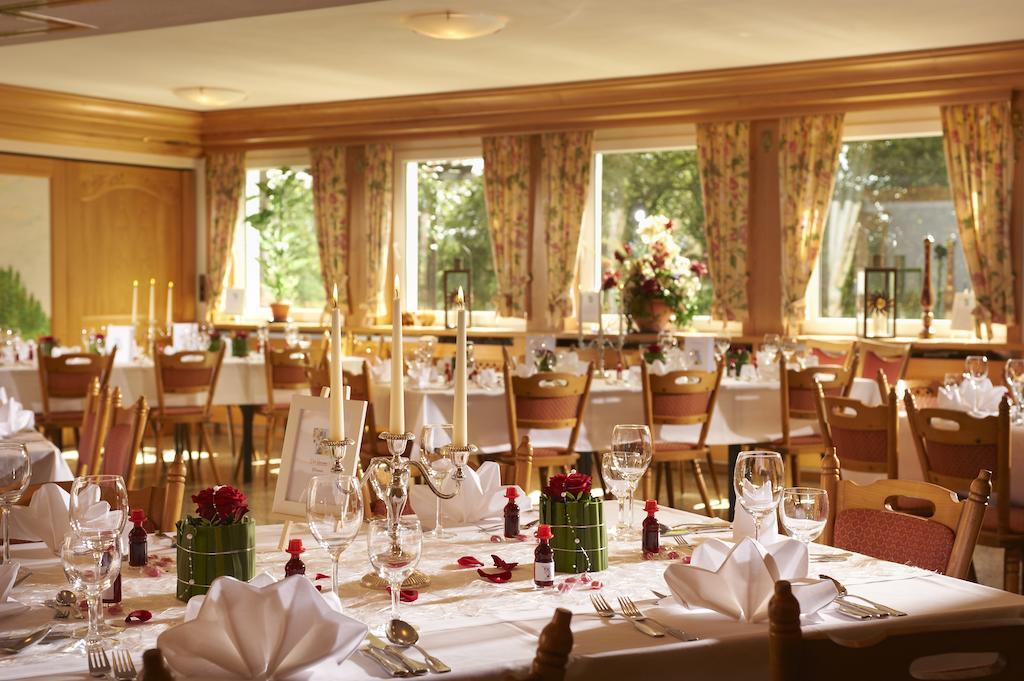 Hotel Bergschloesschen ジンメン エクステリア 写真
