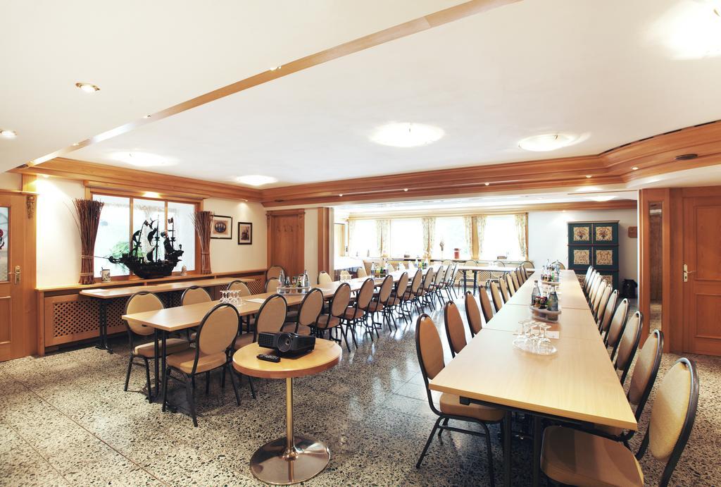 Hotel Bergschloesschen ジンメン エクステリア 写真