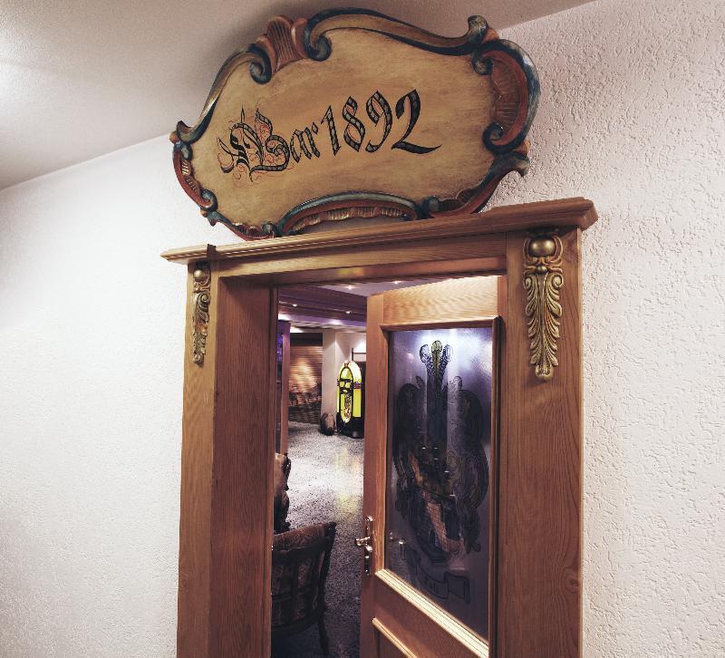 Hotel Bergschloesschen ジンメン エクステリア 写真