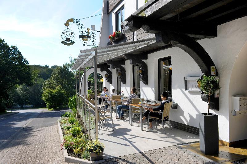Hotel Bergschloesschen ジンメン エクステリア 写真