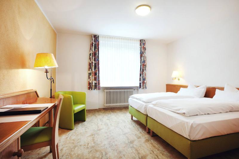 Hotel Bergschloesschen ジンメン エクステリア 写真